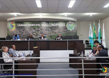 Três Projetos de Lei são votados durante Sessões.