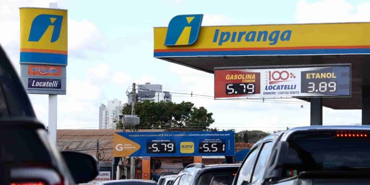 Litro da gasolina em MS deve ter redução de R$ 0,10 após anúncio da Petrobras