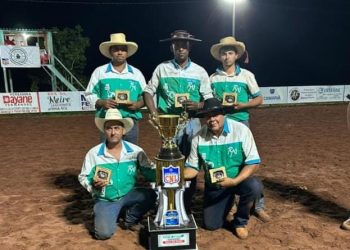 Equipe de Laço Cumprido de Alcinópolis Retiro Novo se consagra campeã da Taça Ouro na Final dos Campeões do CNL Edição 2025