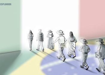 Candidatura de Flávio Bolsonaro pressiona Tarcísio de Freitas